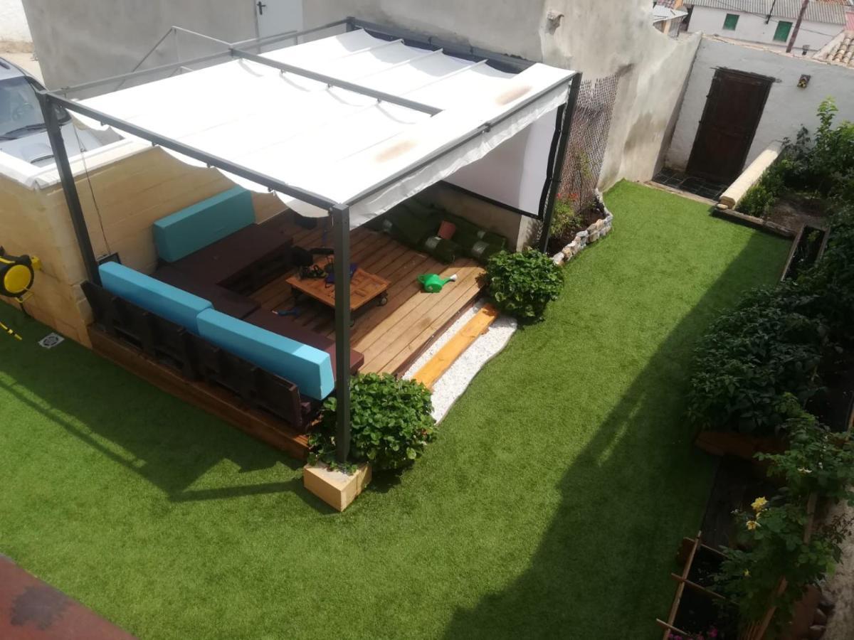 Casa Ecoeficiente Eguzkilore Torrelles 外观 照片